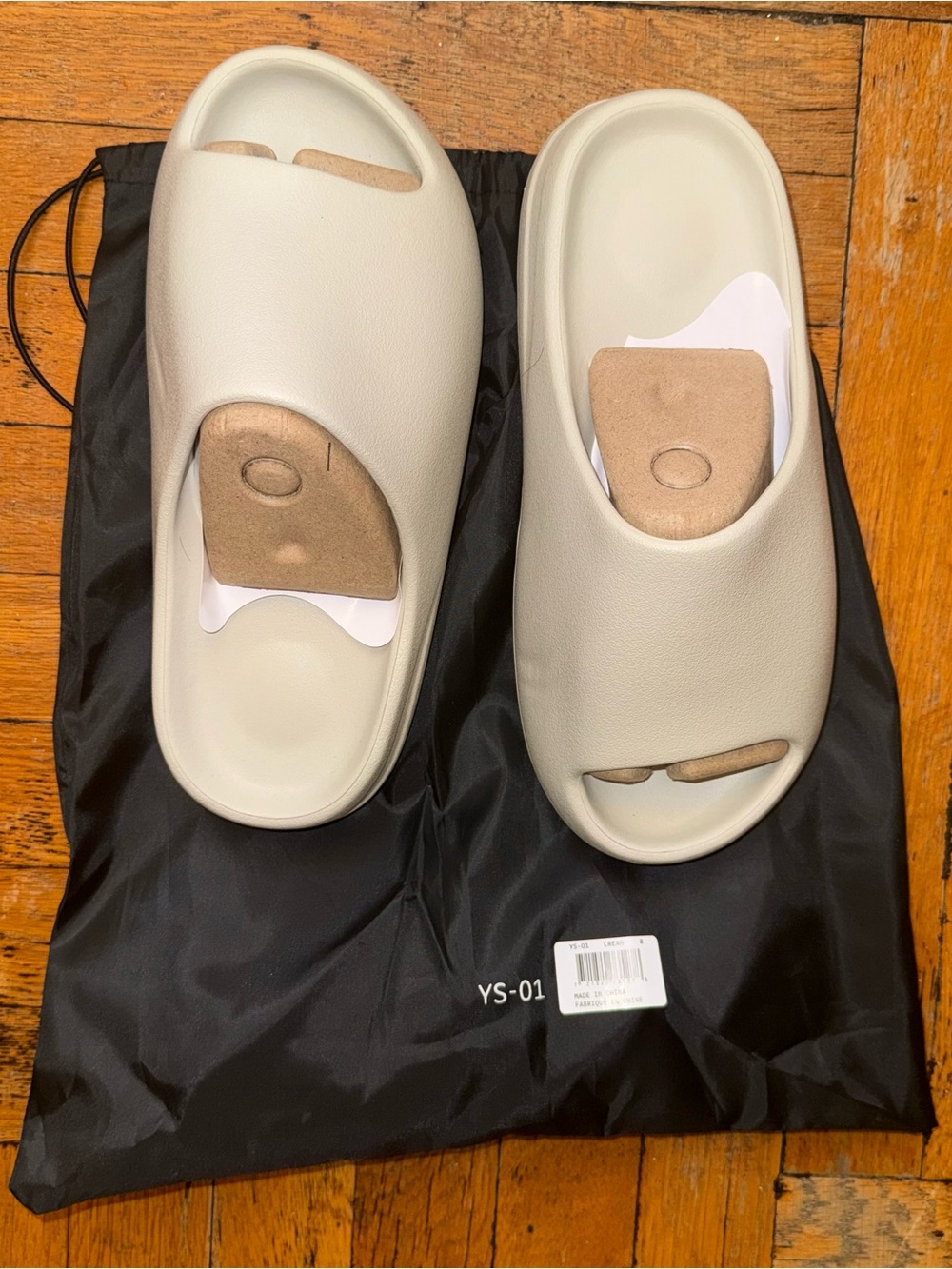 Yeezy Beige Foam Slide Sandals - Minimal Slip-YS-01- size 8